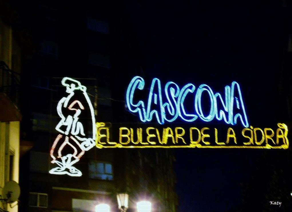 Incluye Parking!Gascona Oviedo, Luminoso, Acogedor Appartement Buitenkant foto